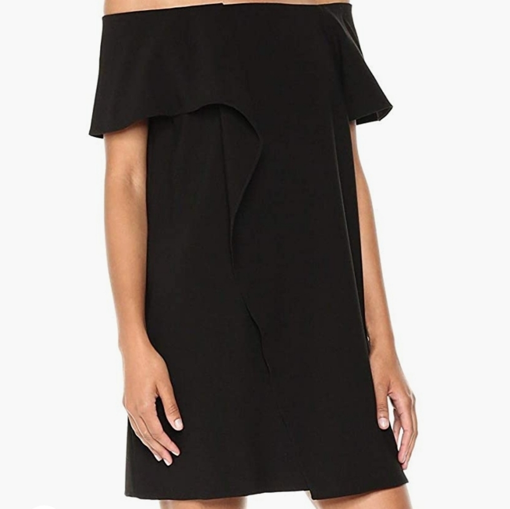 NWT Halston Heritage Off the shoulder black dress, Size 2